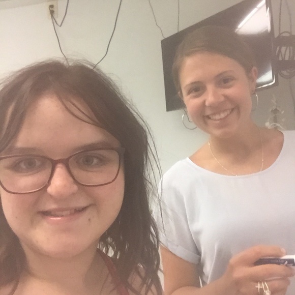 Meet your Posher, Tinley reagan - Picture 11 of 16